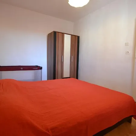 Apartment Kresan *